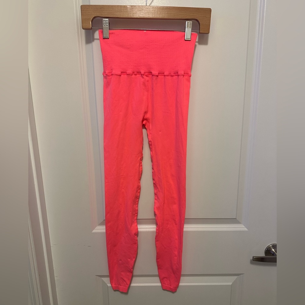 FP Movement by Free People Neon Orange Leggings. NWOT. XS/S